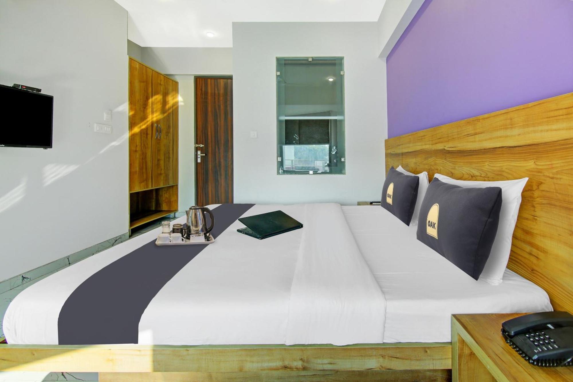 Super Townhouse Geetanjali Inn Gurgaon Exteriör bild